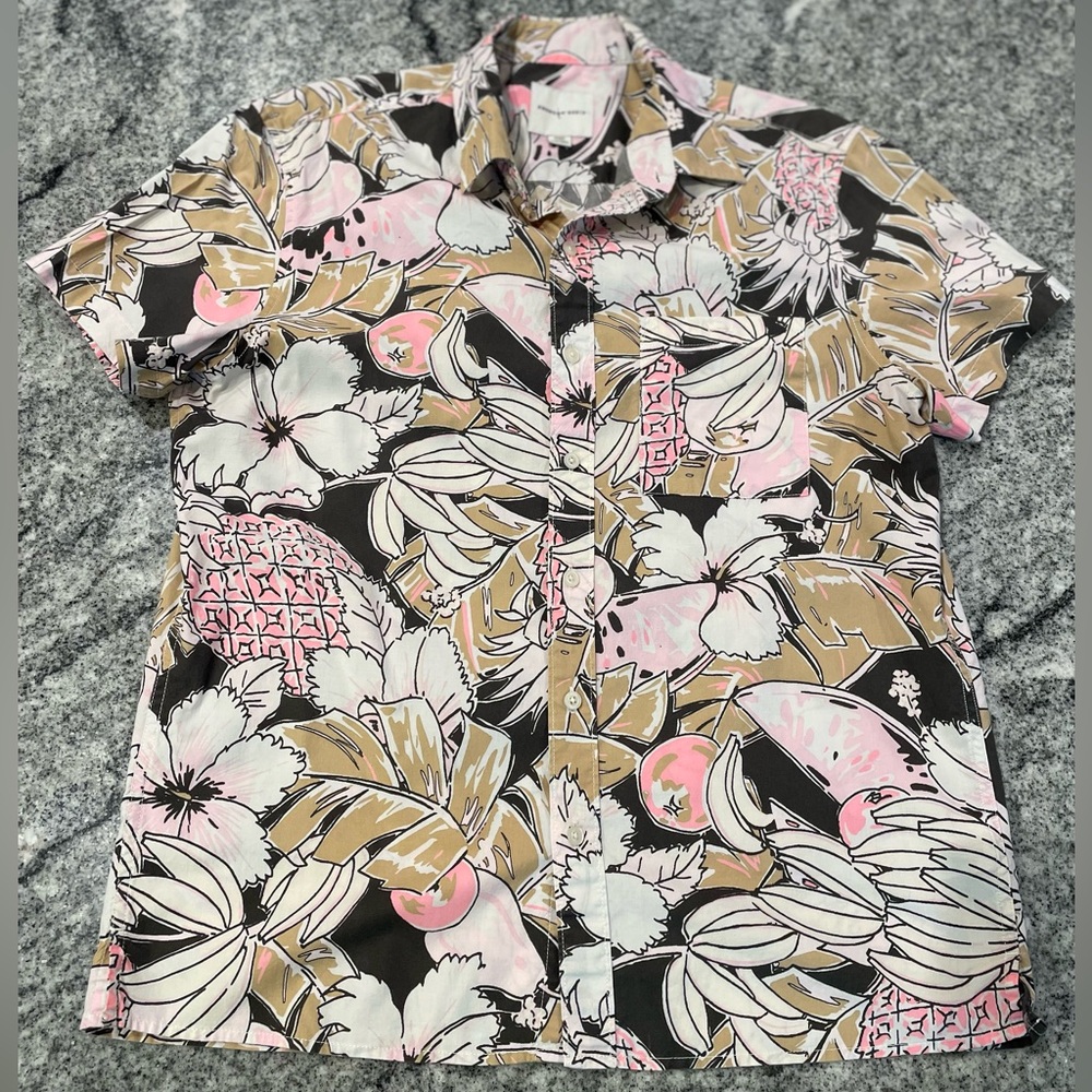 American Eagle | Medium | Casual Button Down Shirt | Short Sleeve | Aloha Friday
